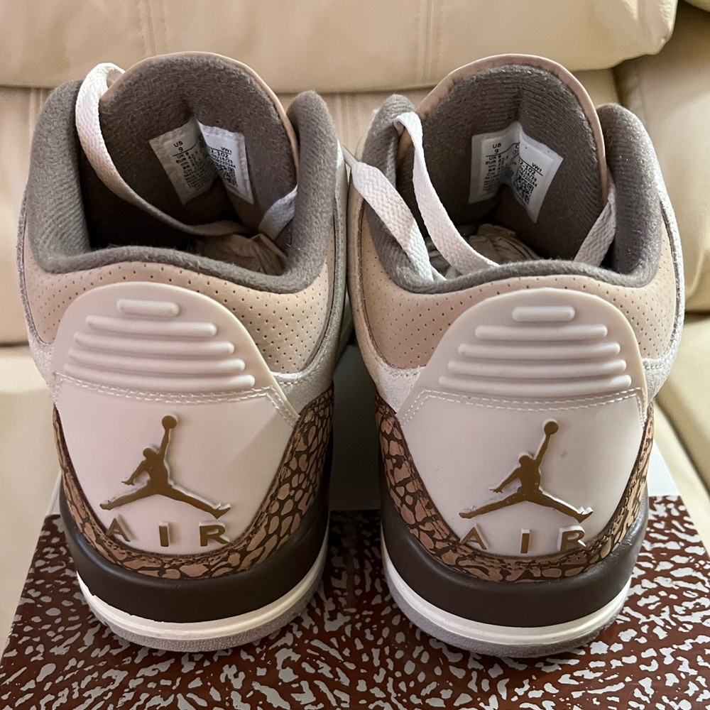 Jordan 3s in GREAT condition size 9 Men’s - Picture 2 of 5